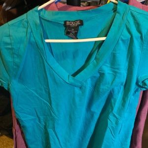 2xl v-neck t-shirt by Rouge